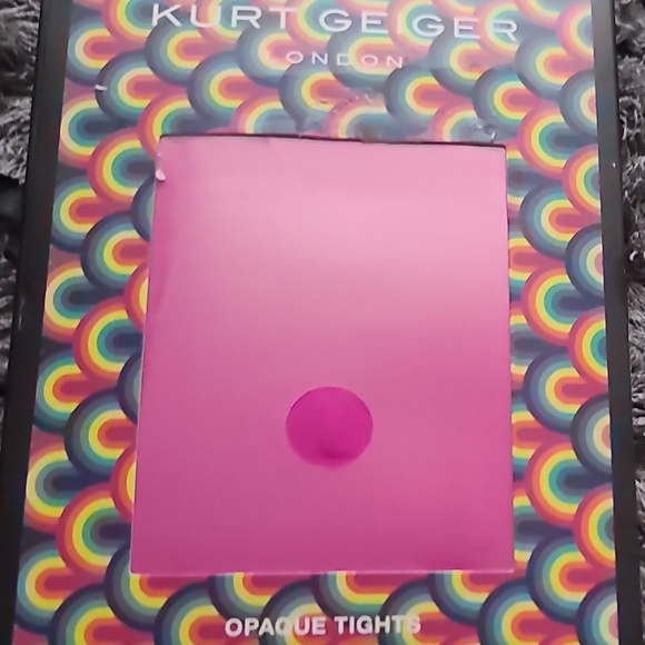 Kurt Geiger London opaque pink tights new in package size s/m - Picture 5 of 5
